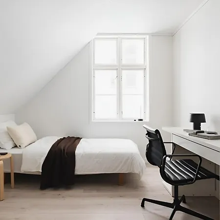 Apartment Spacious 5-bed With Patio In Nordnes Bergen