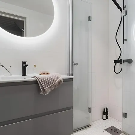 Spacious 5-bed With Patio In Nordnes