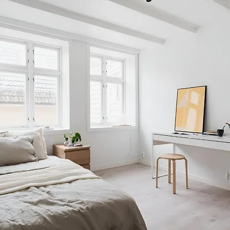 Apartamento Spacious 5-bed With Patio In Nordnes