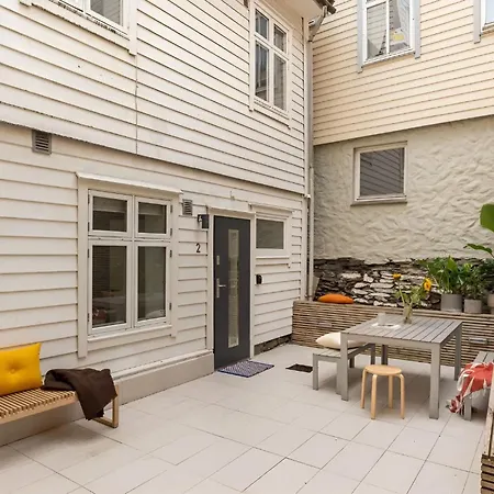 Spacious 5-bed With Patio In Nordnes Lejlighed Bergen